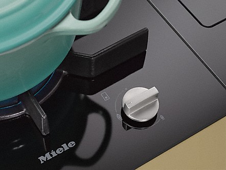 metal knobs
