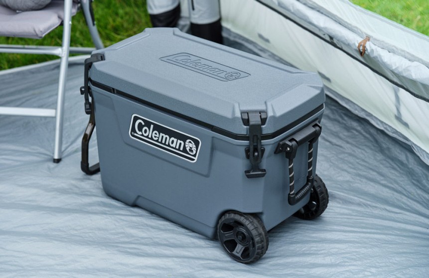 2193724_65qt_convoycooler_gal04