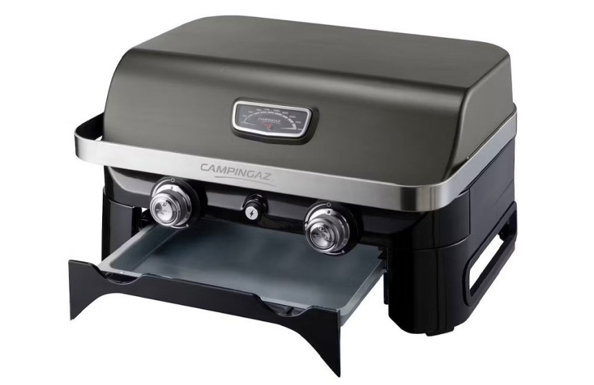 2201110_attitude_grey_03