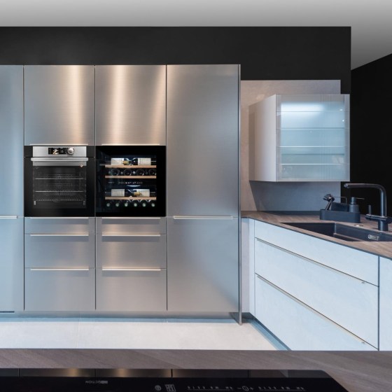 4_85565_16_0076431_vinoteka-avi60premium