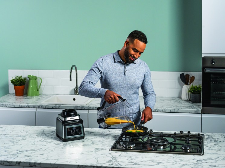 Ninja_2in1_Blender_BN750UK_Post_Blend_Jug_Omelette_013_1655_CMYK_RT-scaled