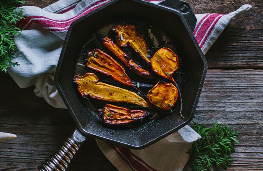 finex_8in_castiron_skillet_lid_sl810001_gal05